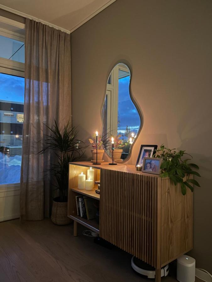 Cosy And Centrally Located Apartment Tromsø Exteriör bild